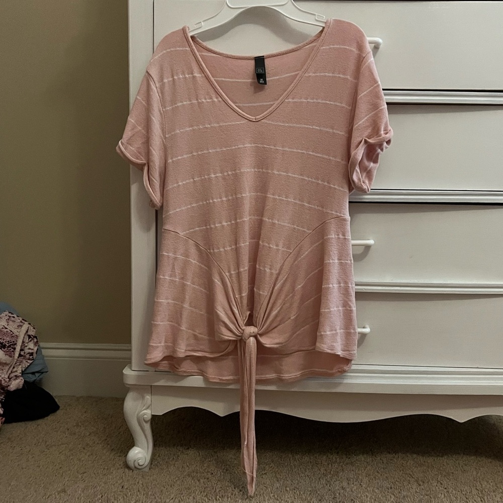 pink and white striped top!!
